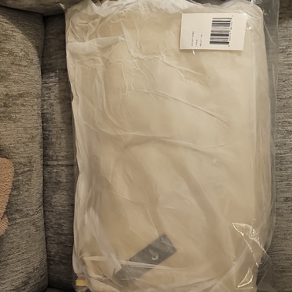 AIMEE Kestenberg Galaxy Hobo Bag NWT MSRP $298 - Picture 4 of 5